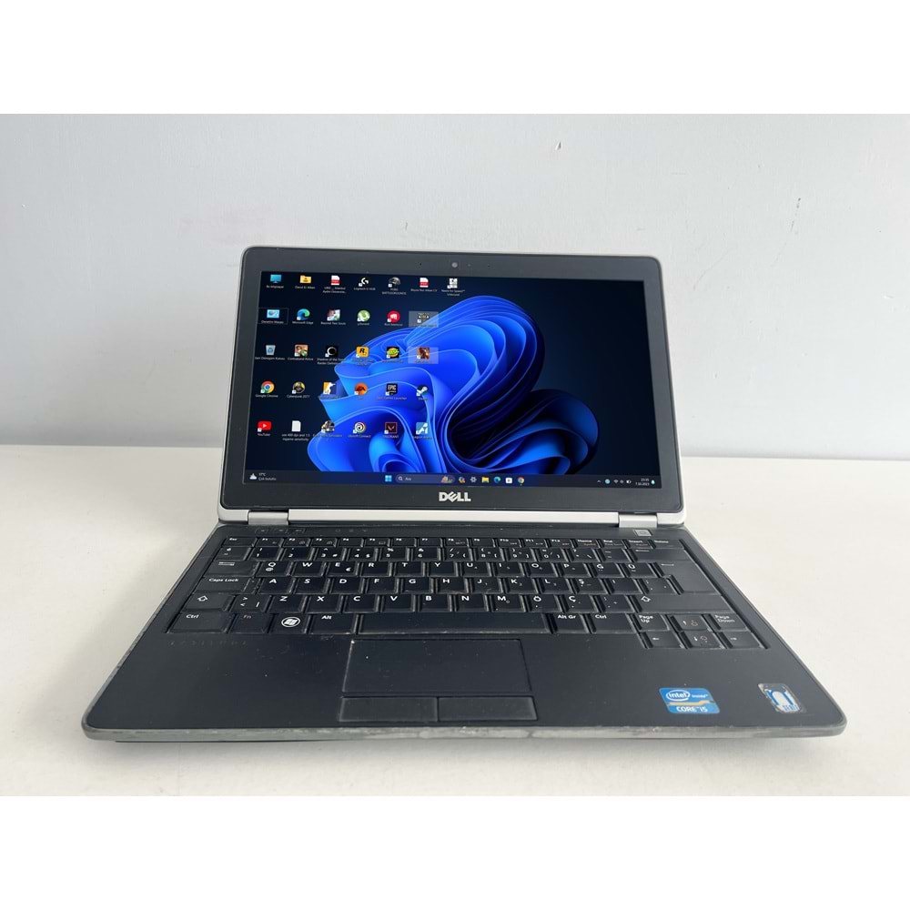 Dell Latitude E6220 i5-2520m 2.50Ghz 4Gb Ram 120 HDD 12.5