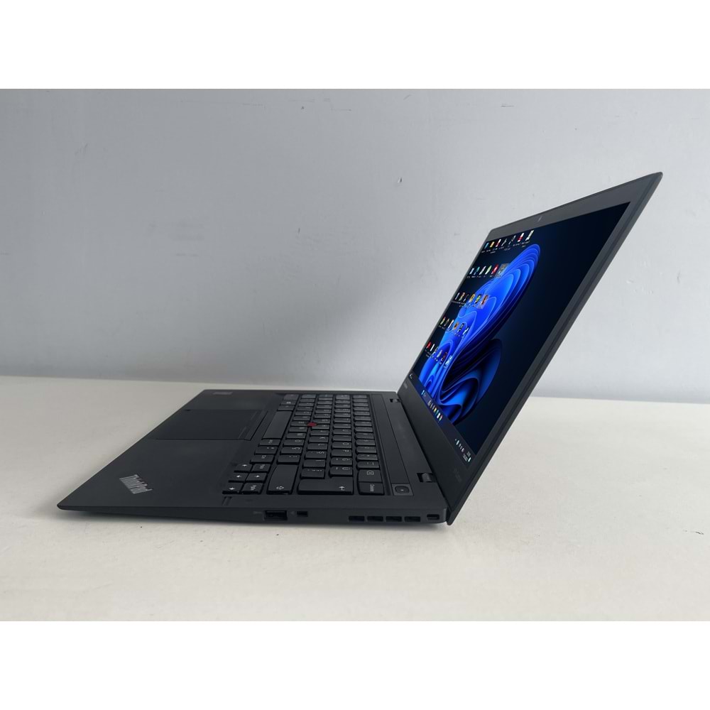 Lenovo Thinkpad X1 Carbon İntel i5-5300u Turbo:2.90ghz 8Gb Ram 256Gb M2 Sata 14