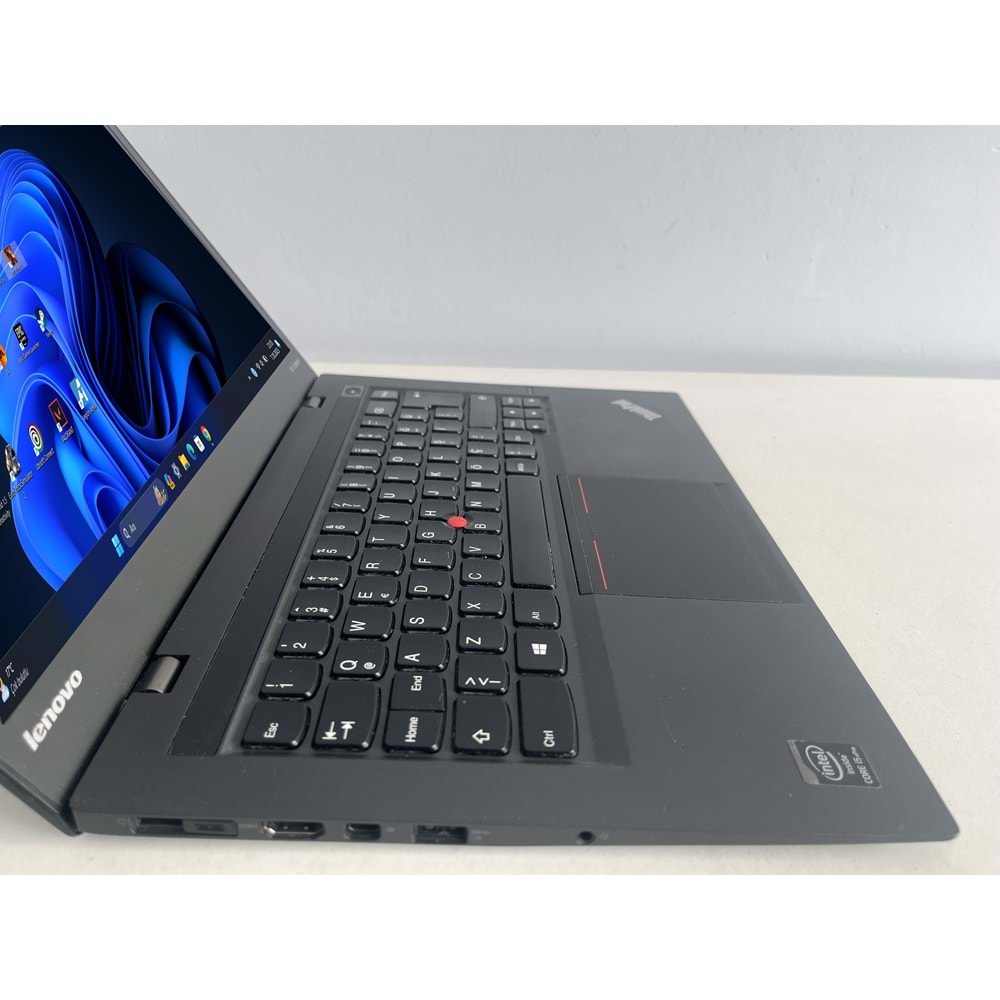 Lenovo Thinkpad X1 Carbon İntel i5-5300u Turbo:2.90ghz 8Gb Ram 256Gb M2 Sata 14