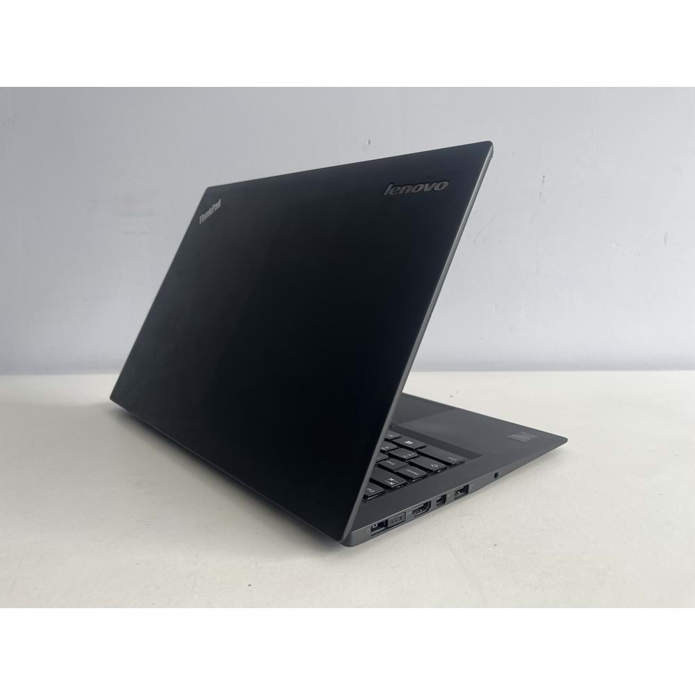 Lenovo Thinkpad X1 Carbon İntel i5-5300u Turbo:2.90ghz 8Gb Ram 256Gb M2 Sata 14