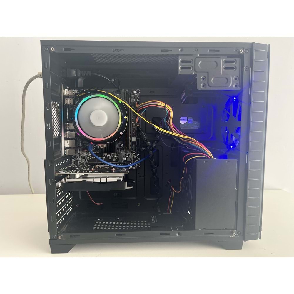 İ5 6400 Turbo:3.30ghz Gt-740 4Gb Gddr5 Ekran Kartı 8Gb Ddr4 Ram 120Gb Sata Ssd 500Gb Hdd Everest 250W Psu Gamefuture Gaming Kasa