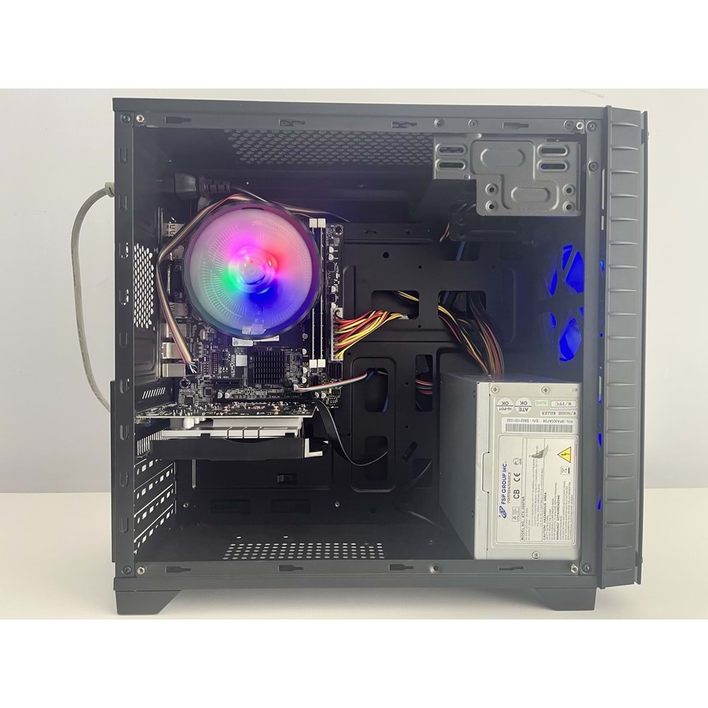 İ5-4570s 16Gb Ddr3 Ram Gt740 4Gb Gddr5 Ekran Kartı 256Gb M2 Ssd H8 Anakart 300W Psu