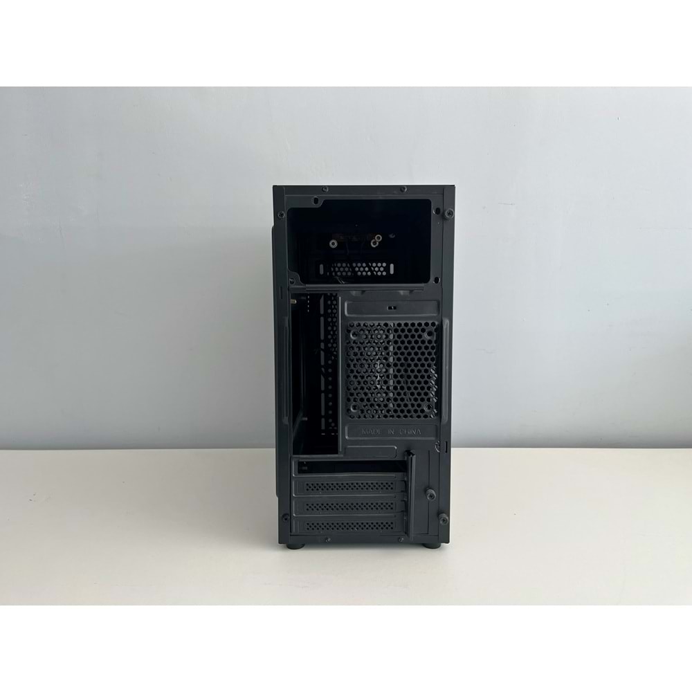 MA-03 Mid Tower ATX Oyuncu Kasası Boş Bilgisayar Kasası