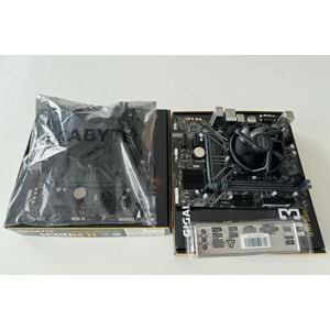 İ3-9100 CPU/GİGABYTE H 310 ANAKART/ BUNDLE SET