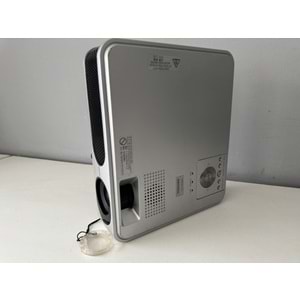 Toshiba Tlp-xd2000 Lcd Procektor 2.El Projeksiyon 2Ay Garantili