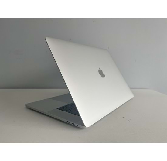 Apple Macbook Pro A1707 / İ7 2.9GHz İşlemci / 16GB Ram / 250GB SSD