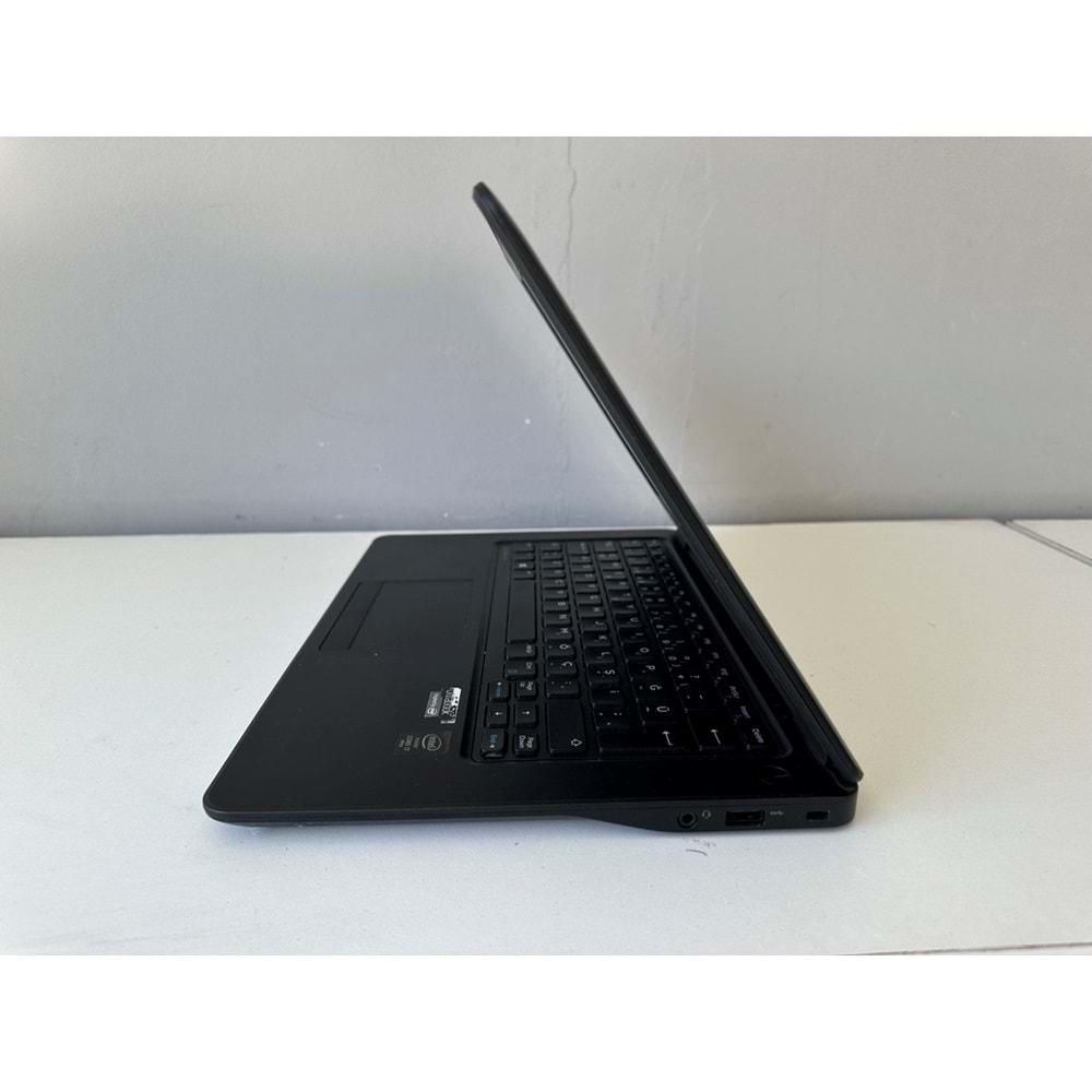 Dell Latitude E7450 İ7-5600U 2.60 Ghz 8Gb Ram-ddr3 120Gb SSD 14 Ekran 2.El Laptop 2 Ay Garantili