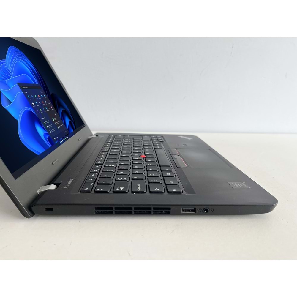 Lenovo ThinkPad E450 İntel İ5 5200u Turbo:2.80ghz 8gb Ram 128GB 2.5 SSD 14