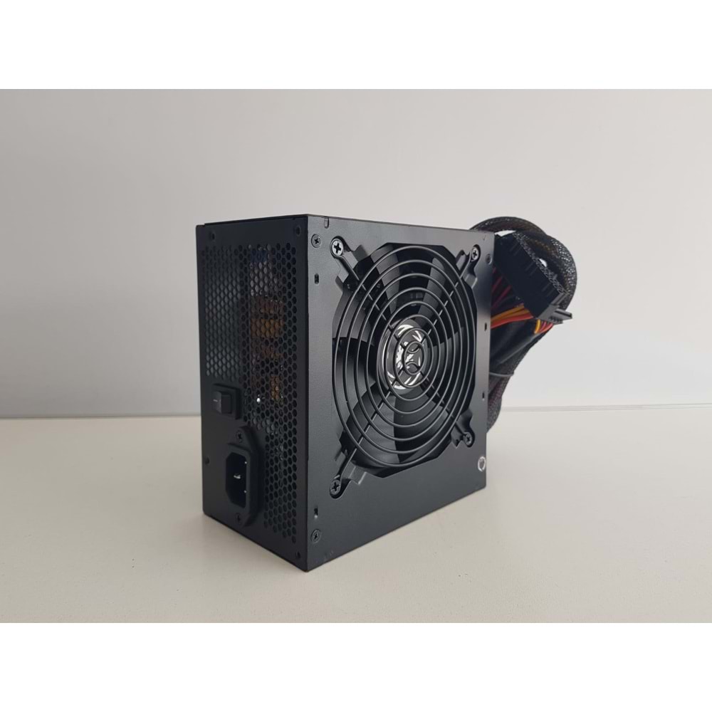 Bitfenix BPAB600 600W 12cm Fan Siyah 80 Plus ( 80+ ) Bronze Sertifikalı Power Supply