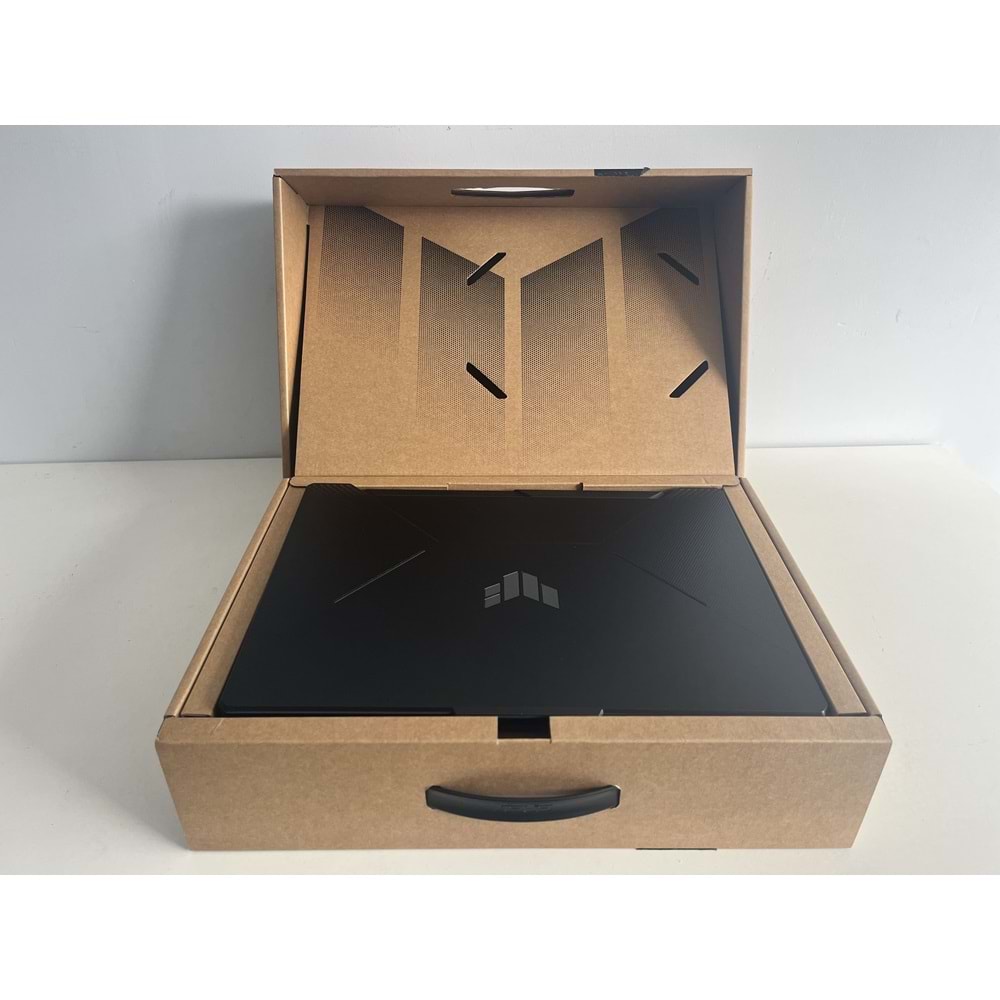 Asus Tuf Gaming A15 7.Nesil Ryzen 7 7445HS 16gb DDR5 Ram RTX3050 DDR6 Ekran Kartı 512gb NVME SSD 15.6