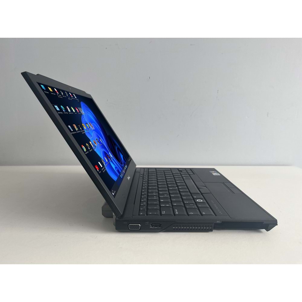 Dell Latitude E4300 Intel P9400 2.40Ghz 4Gb Ram-ddr3 120Gb HDD 13.3