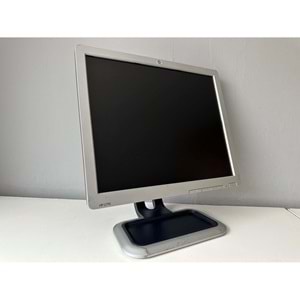 HP Compaq 8100 Elite Small / İ5-650 3.20Ghz / 8Gb Ddr3 /128Gb SSD / HP 17