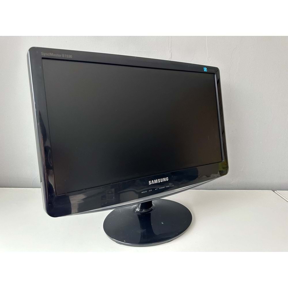 Dell Optiplex 3010 Tower / i3-3220 3.30Ghz / 8Gb Ddr3 / 128Gb SSD / 2. EL BİLGİSAYAR / Samsung 19