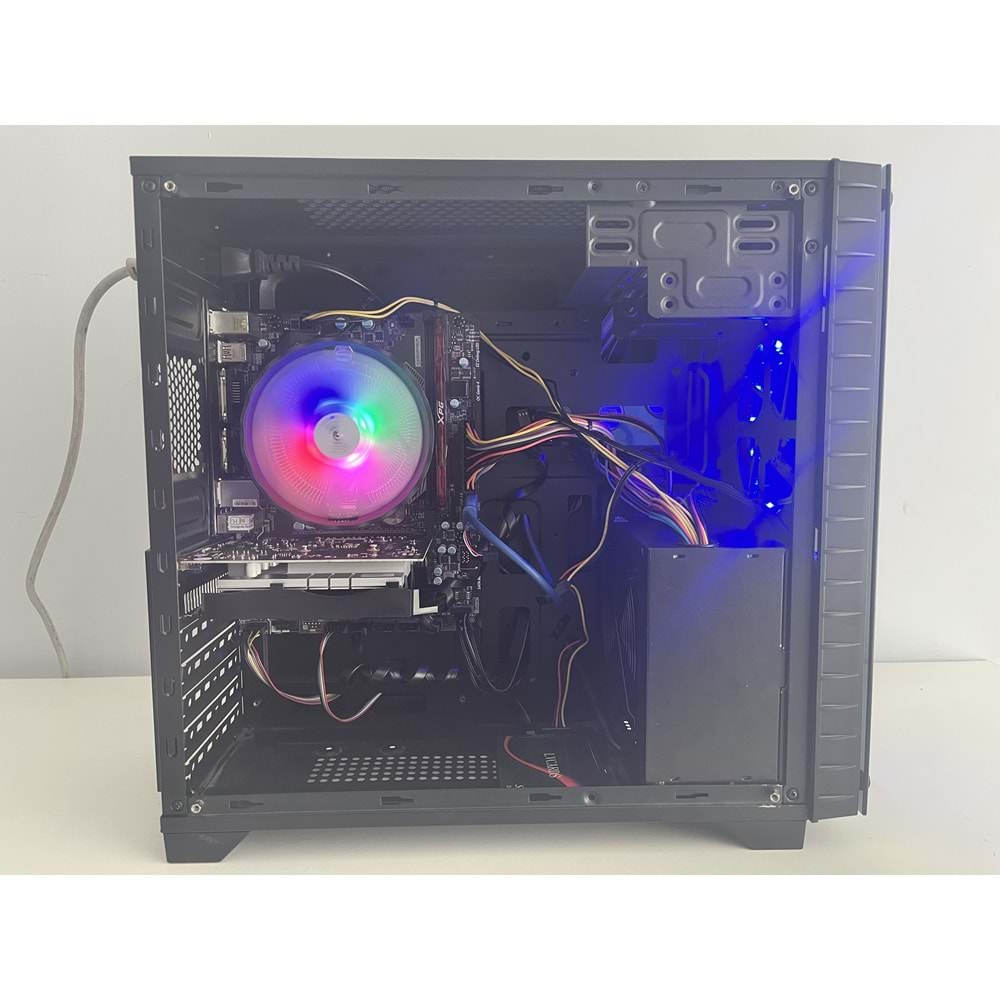 İ5 6400 İşlemci 8Gb Ddr4 Ram Gt 740 4Gb GDDR5 Ekran Kartı 240Gb Ssd 500Gb Hdd 250W PSU Gaming Game Future Kasa