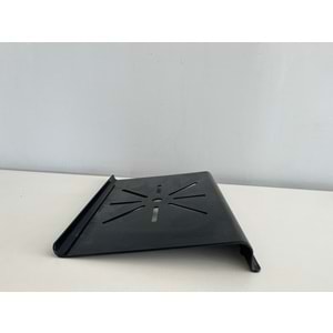 Laptop Standı Plastik Notebook Yükseltici Altlık Siyah